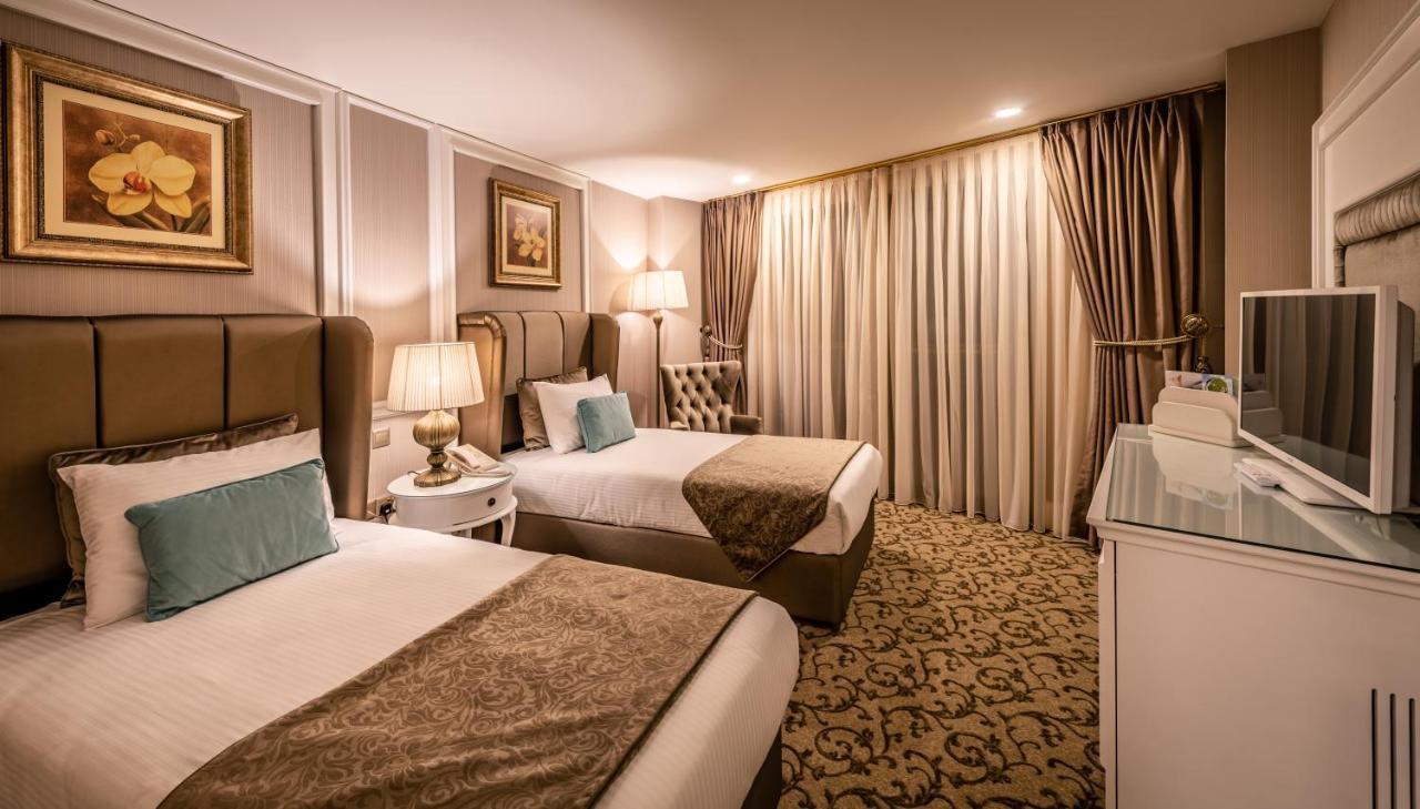 Vuni Palace Premium Hotel & Spa & Casino Beachfront Location ! Kyrenia  Exterior photo
